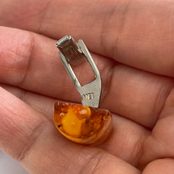 Genuine Baltic amber silver tone cuff links - Picture 5 of 7